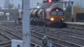 DBS Class 66s 66135 and 66106 Top and tail with RHTT Sandite train Gloucester Station 22/11/14