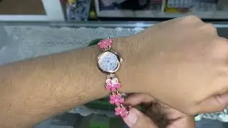 Дешевые модные часы