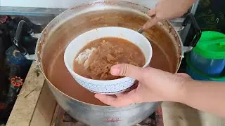 How To Cook Mohinga - Quick & Easy Recipe | Myanmar Street Food