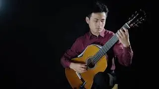 Bin Hu Plays Prelude BWV 1007 by J. S. Bach