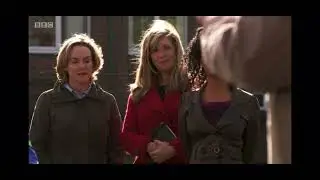 Waterloo road : Finn and josh and the girls take the car around the school