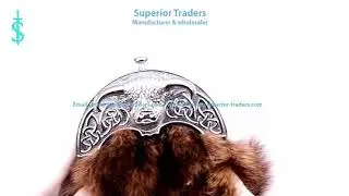 Custom sporran with bull cantle and brown fox fur by superior traders