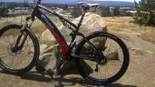 Электровелосипед BH EasyMotion Neo Jumper на испытательном полигоне Motostrano