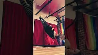 Aerial Hoop Class 132 - New Split - Elbow Grip Rollover