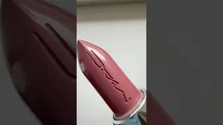 MAC Lusterglass Sheer Shine Lipstick in Syrup