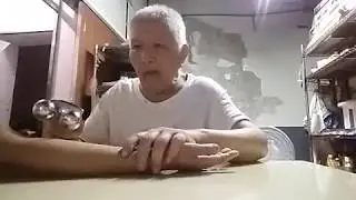 Pijit Plus Plus  Meski Nggak Berasa tapi Nurut z biar kakek seneng.