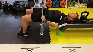 Hip thrust work out