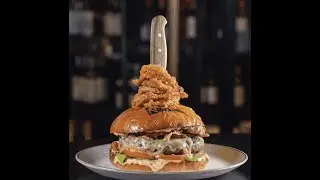 Discover Downtown Dubai&rsquo;s Ultimate Dining Experience! - Our juicy Gourmet Burger