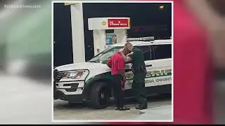 Buzz: Photo captured of Columbia County deputy consoling weary traveler