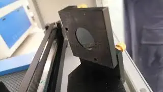 Laser: how to change the mirrors and len