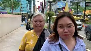 Year-end Roadside Daywalk,Bonifacio Global City, Taguig Mla.,Phils.