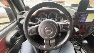 2010 Jeep Wrangler with upgraded 2011 and up Steering Wheel