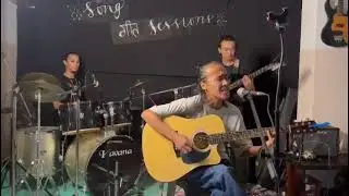 Broken heart (white lion ) cover @broken arrows