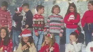 FIESTA DE NAVIDAD 3° A