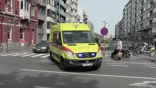 [Hi-Lo siren] Ambulance - Brandweer Oostende