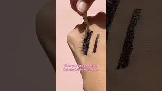 2 in 1 Eyeliner & Lash Adhesive! #quicklash #thequickflick #beautyhacks