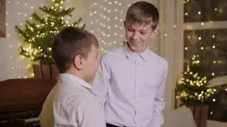 Nicu Victoria- Priviți cum îngerii cântă