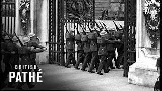 R.A.F. Regiment As Palace Guard (1943)