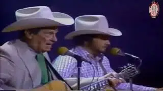 Merle Haggard And Ernest Tubb - Walking the Floor Over You