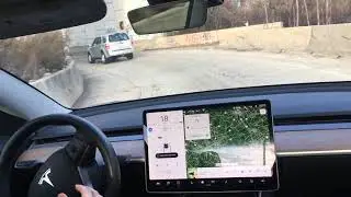 Tesla Autopilot V9 goes around tight horseshoe shaped turn