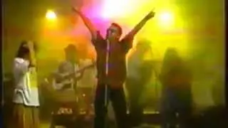 Sin Parar - Ivonne y los Mercantiles  (Video Original)