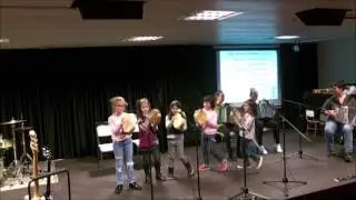 EGUNDA SANTI, PANDERO ETA TRIKIAK
