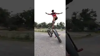 fat cycle stunt//#shortvideo #trending #skateaction #cyclestunt #cycle #challenge #cyclevideo