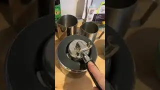 THE PUCK SUCKER