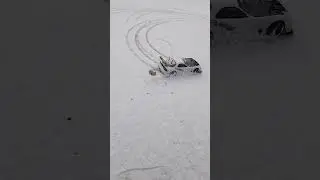 *vintage* Tamiya TL-01 snow bashing 😁 #snow #offroad #winter #automobile #drifting #drift