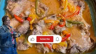 How to make a delicious smothered pork chop