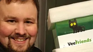 Veefriends VERY LUCKY BLACK CAT BOX OPENING