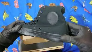 ASMR show: SLEEP with all-black all-star chucks ASMR unboxing on Star Wars duvet