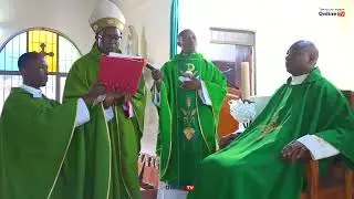#TAZAMA PADRE ARISTIDES ORROTA ASIMIKWA NA KUTEULIWA PADRR KIONGOZI PAROKIA YA MT MONIKA LANGONI