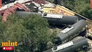 Shocking Texas Train Disaster LIVE | Residents Watch in Horror As Dozens of Cars Pile Up In Crash