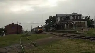 Fiat Y1 N&deg; 1326 de AFE saliendo de Estaci&oacute;n Pando