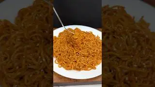 Spicy Noodles ASMR #shorts #food #cooking #asmr #crunchytreats #streetfood