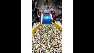 Jumping ballons#Funland#Entertainment video
