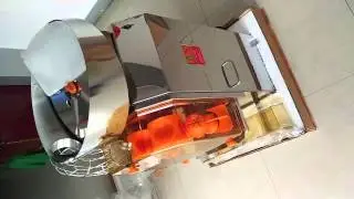 Speed Self Service Podium Electric Orange Citrus Juicer