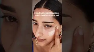 ₹125 Insight cosmetics highlighter (mermaid scale) review and swatch #highlighter