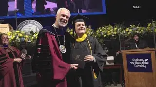 18-year-old blind student from Maine graduates college