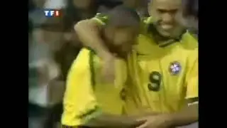 Супер удар со штрафного  Роберто Карлос/Best shot Roberto Carlos