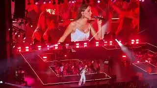 Emina Jahovic - Dal' ona zna (Sava Centar 24Dec2025)