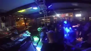 Surra - Show Completo (Brazl&acirc;ndia - 13/05/2017)
