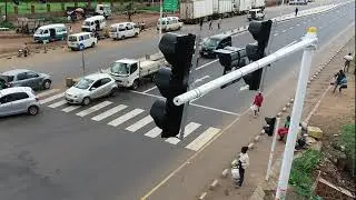 Kuyendetsa Galimoto Moyenera Pa Mphambano Za Misewu Yotakasuka Komanso Yokhala Ndi Magawo Angapo