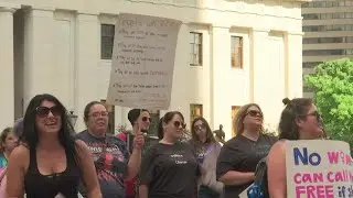 Abortion-rights activists express frustration after Roe v. Wade overturned