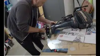 Water pump impeller replacement on 9.8HP (1985) Mercury outboard