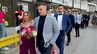 Svečani defile maturanata Srednje tehničke škole Tešanj