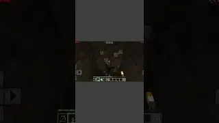 unexpect surprise from gravel #minecraft #shorts #yann #creeper #gravel