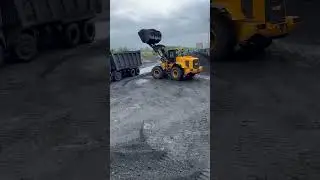 JCB 455-4 WHEEL LOADED VIDEO #jcb #jcbloader #constructionequipment #loader #video #automobile #bs4