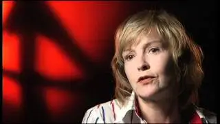 Katrin Sass: Gewalt vor der Nikolaikirche
